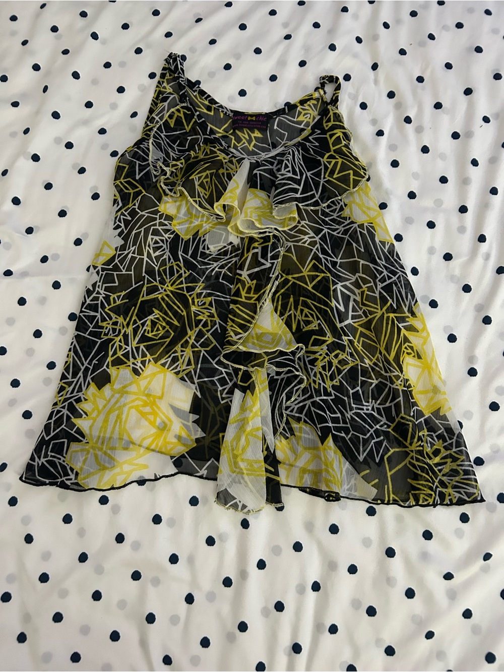 Vintage 2000s semi sheer ruffled tank